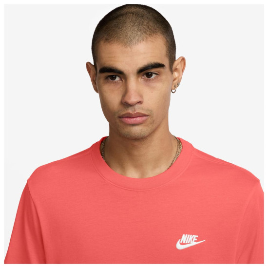 Nike Ανδρική κοντομάνικη μπλούζα Sportswear Club Nike Ανδρική κοντομάνικη μπλούζα Sportswear Club